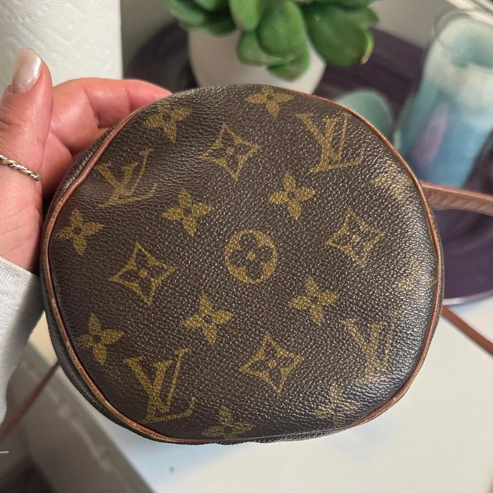 Louis Vuitton papillon 30 Brown Monogram Leather Bag